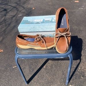 Men’s Sahara sz 10.5  Sperry’s